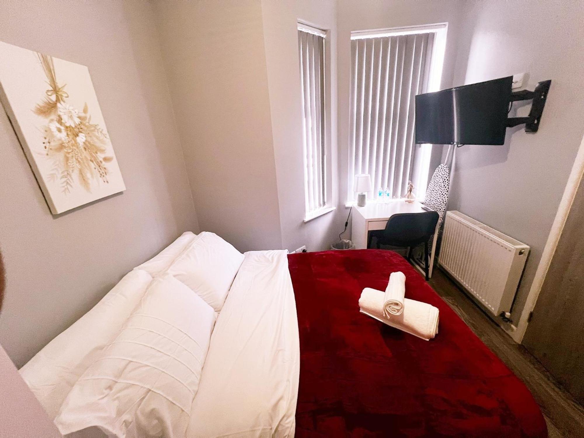51 Kingsway Coventry Cv2 4Ff Bed and Breakfast Buitenkant foto